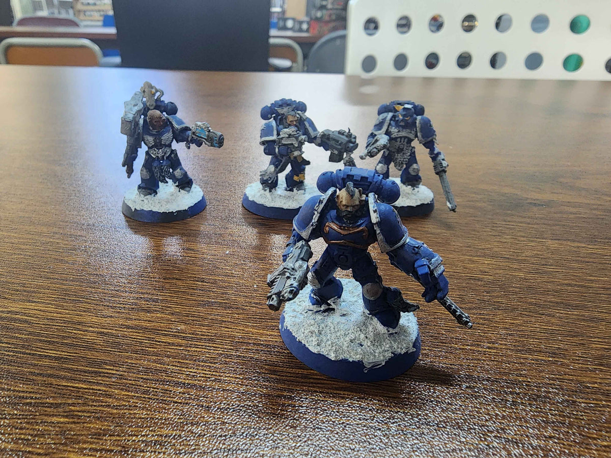SSS671 Space wolves company veterans x5