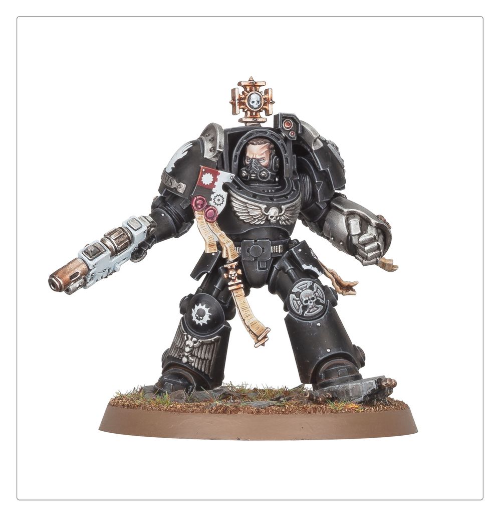 SPACE MARINES: CAPTAIN IN TERMINATOR ARMOUR