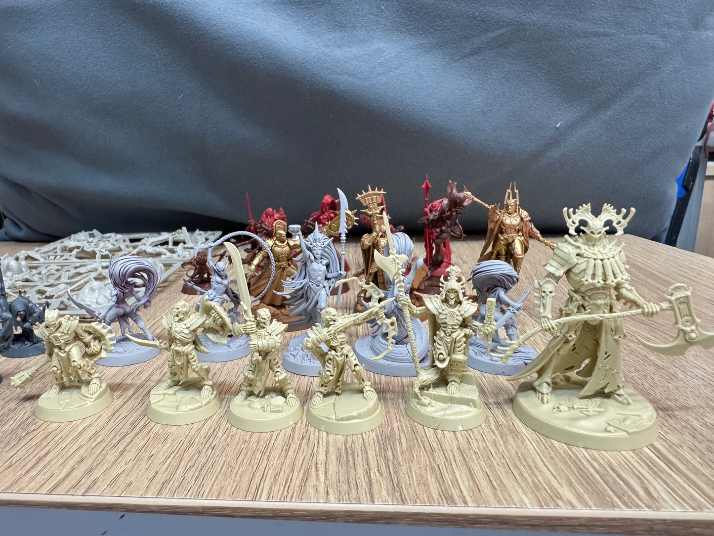 TSS0700 Underworld set