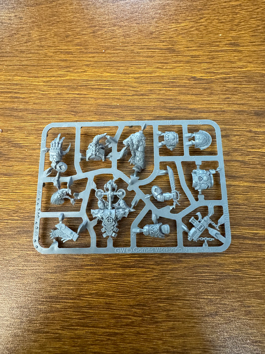 TSS0707 Space Wolf (sprue)