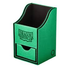 Dragon Shield Nest+ 100 Deck Box - Green/Black - AT-40208