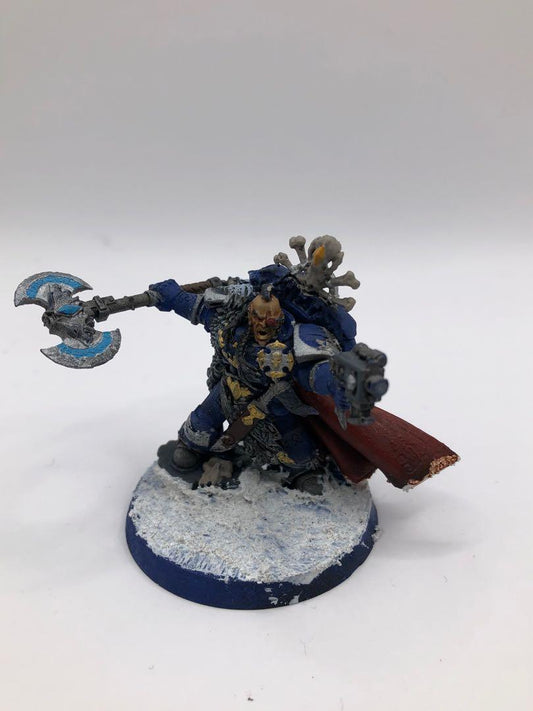 SSS664 Space wolves Wolf lord with frost axe and bolt pistol